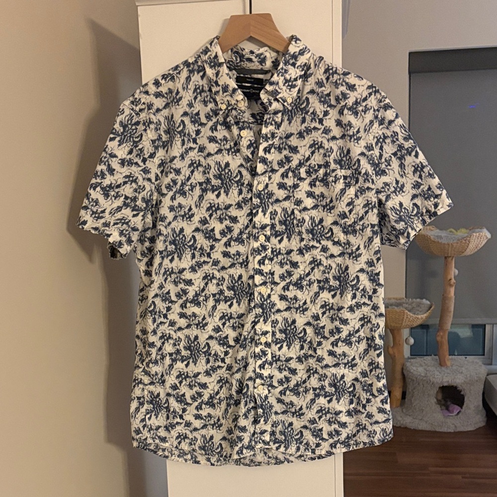 Treasure & Bond Blue and White Floral Shirt